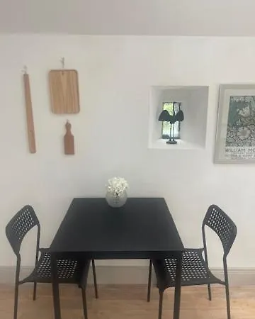 Cool Barn Conversion